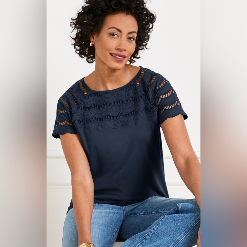 TALBOTS EMBROIDERED EYELET TOP - Navy Blue
